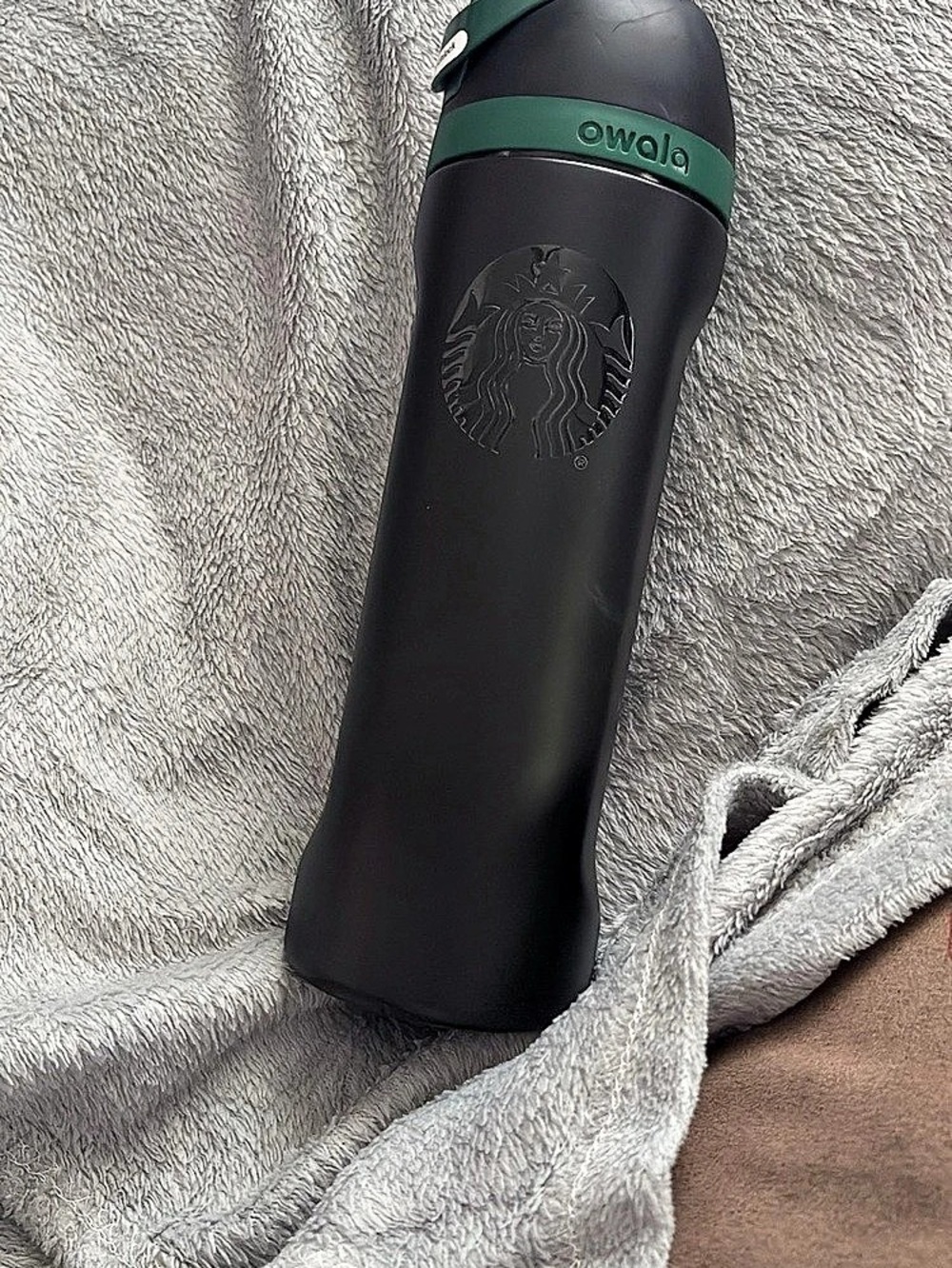 Starbucks x Owala FreeSip Stainless Steel Water Bottle 24 oz Black & Green
